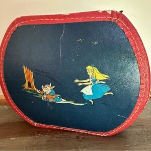 Alice in Wonderland vintage children’s suitcase Walt Disney